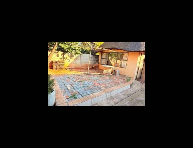4 BEDROOM HOUSE FOR SALE IN NORKEM PARK